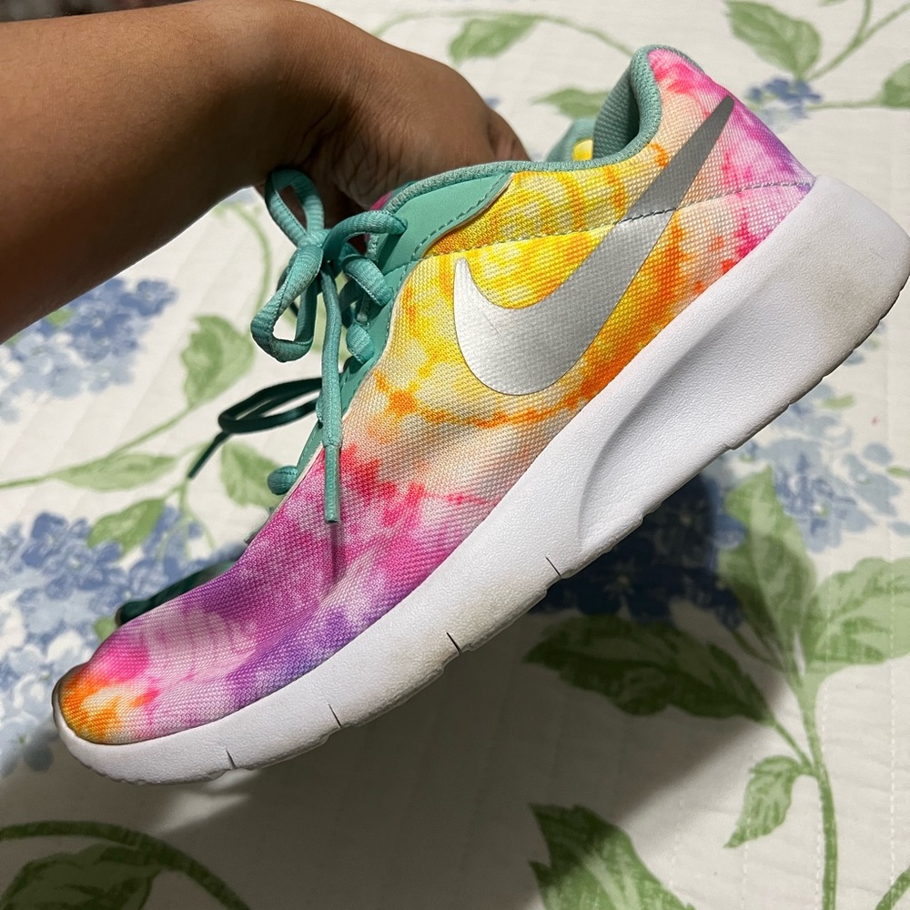 Nike Big Girl Shoes